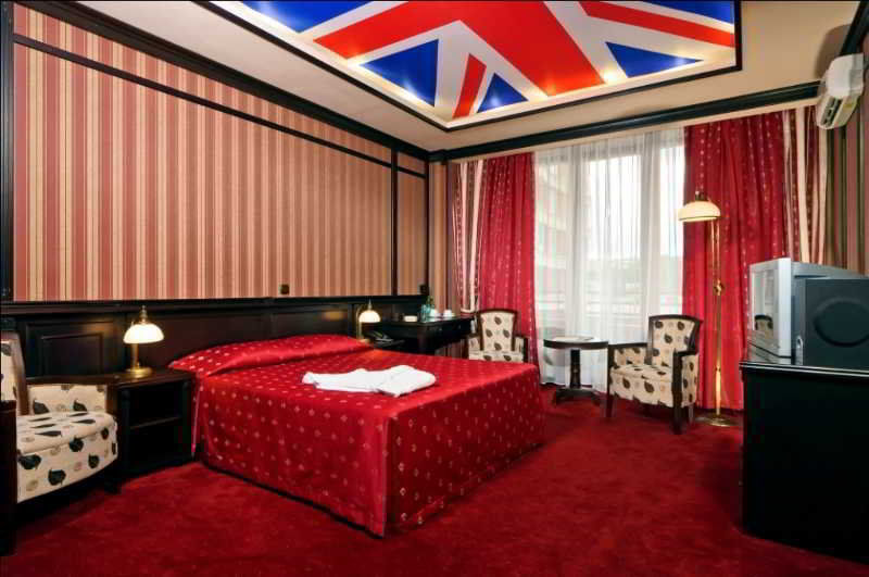 Attache Hotel Kiev Eksteriør billede