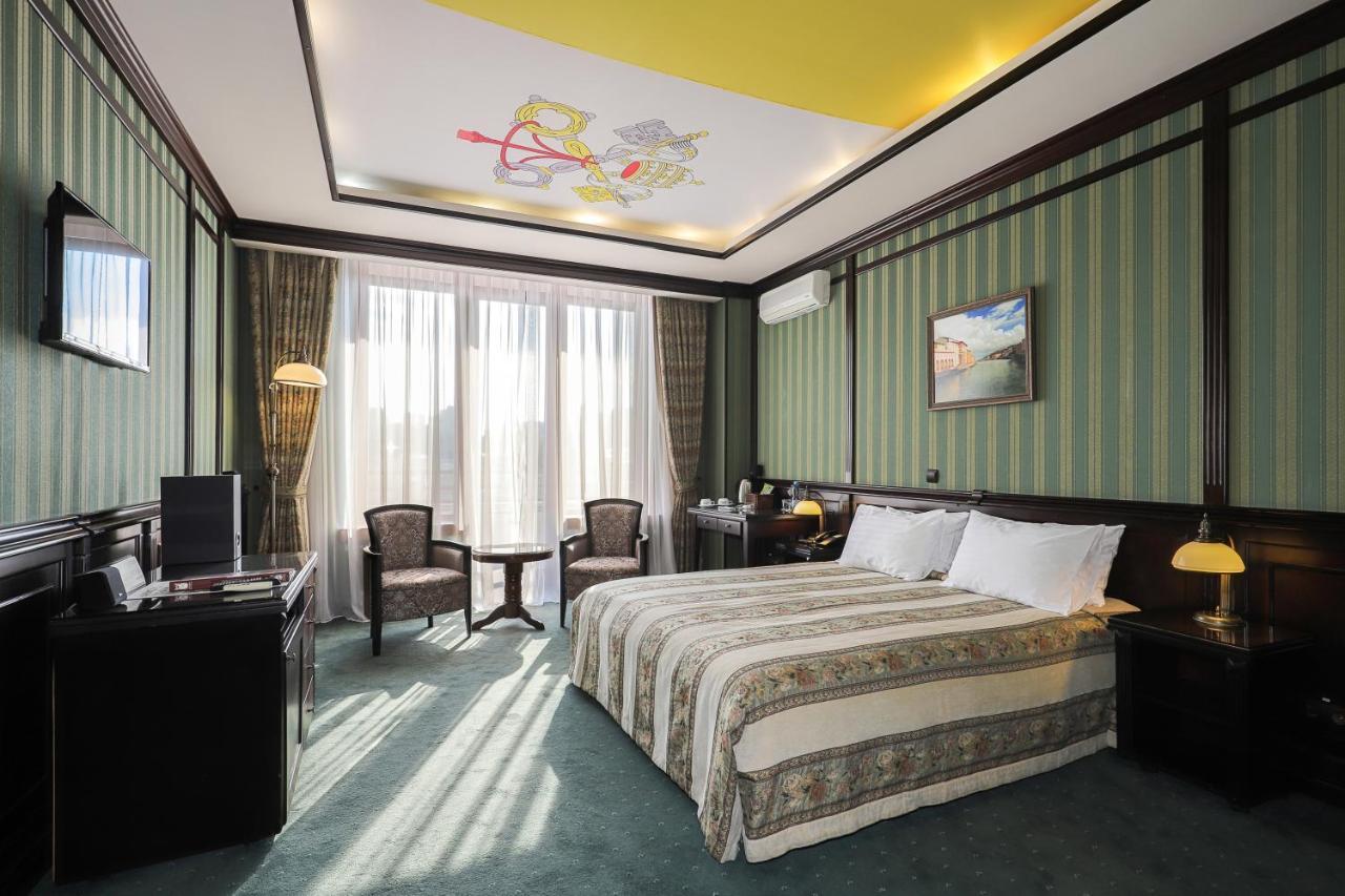 Attache Hotel Kiev Eksteriør billede